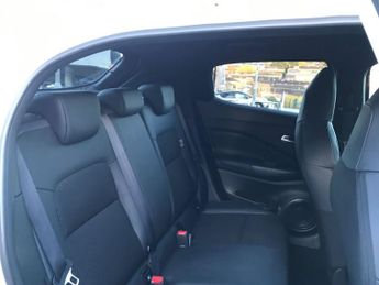 NISSAN JUKE 1.0 DIG-T N-Connecta SUV 5dr Petrol DCT Auto Euro 6 (s/s) (114 p