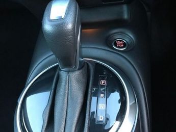 NISSAN JUKE 1.0 DIG-T N-Connecta SUV 5dr Petrol DCT Auto Euro 6 (s/s) (114 p