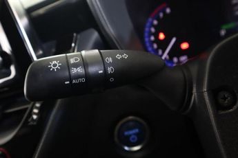 TOYOTA COROLLA 2.0 VVT-h Design Touring Sports CVT Euro 6 (s/s) 5dr