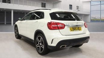 MERCEDES-BENZ GLA 2.1 GLA220d AMG Line (Premium Plus) SUV 5dr Diesel 7G-DCT 4MATIC