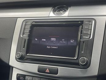 VOLKSWAGEN CC 2.0 TDI BlueMotion Tech R-Line Saloon 4dr Diesel DSG Euro 6 (s/s