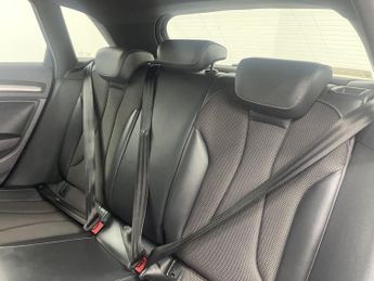 AUDI A3 2.0 TDI 35 Black Edition Sportback 5dr Diesel S Tronic Euro 6 (s