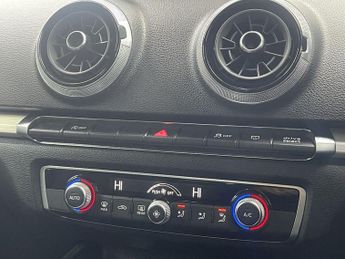 AUDI A3 2.0 TDI 35 Black Edition Sportback 5dr Diesel S Tronic Euro 6 (s