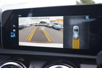 MERCEDES-BENZ A-CLASS 1.5 A180d AMG Line (Premium) Hatchback 5dr Diesel 7G-DCT Euro 6 