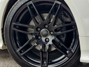 AUDI TT 2.0 TFSI Black Edition Coupe 3dr Petrol S Tronic Euro 5 (s/s) (2