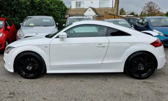 AUDI TT 2.0 TFSI Black Edition Coupe 3dr Petrol S Tronic Euro 5 (s/s) (2