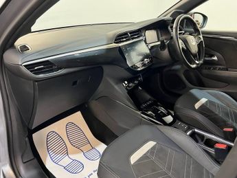 VAUXHALL Corsa Electric 50kWh Ultimate Hatchback 5dr Electric Auto (136 ps)