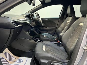 VAUXHALL Corsa Electric 50kWh Ultimate Hatchback 5dr Electric Auto (136 ps)