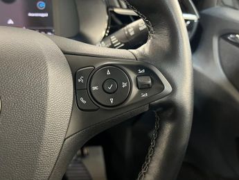 VAUXHALL Corsa Electric 50kWh Ultimate Hatchback 5dr Electric Auto (136 ps)
