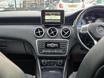 MERCEDES-BENZ A-CLASS 2.1 A220 CDI AMG Sport Hatchback 5dr Diesel 7G-DCT Euro 6 (s/s)
