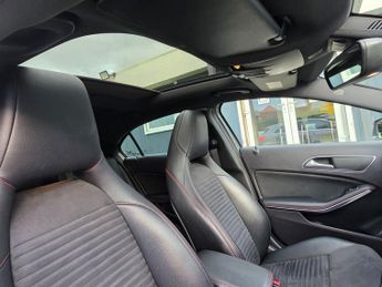 MERCEDES-BENZ A-CLASS 2.1 A220 CDI AMG Sport Hatchback 5dr Diesel 7G-DCT Euro 6 (s/s) 