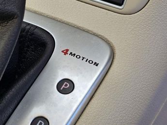 VOLKSWAGEN TIGUAN 2.0 TDI BlueMotion Tech Match SUV 5dr Diesel DSG 4WD Euro 5 (s/s