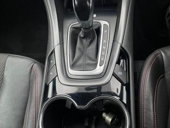 FORD MONDEO 2.0 TDCi ST-Line X Hatchback 5dr Diesel Powershift Euro 6 (s/s) 