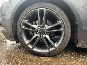 FORD MONDEO 2.0 TDCi ST-Line X Hatchback 5dr Diesel Powershift Euro 6 (s/s) 