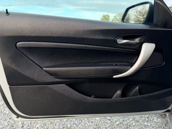 BMW 2 SERIES 1.5 218i SE Coupe 2dr Petrol Auto Euro 6 (s/s) (136 ps)