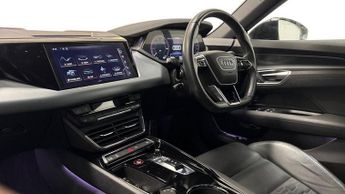 AUDI RS e-tron GT 93.4kWh Saloon 4dr Electric Auto quattro (598 ps)