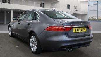 JAGUAR XF 2.0d Prestige Saloon 4dr Diesel Auto Euro 6 (s/s) (180 ps)