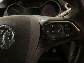 VAUXHALL CROSSLAND X 1.2 Turbo Elite SUV 5dr Petrol Auto Euro 6 (s/s) (130 ps)