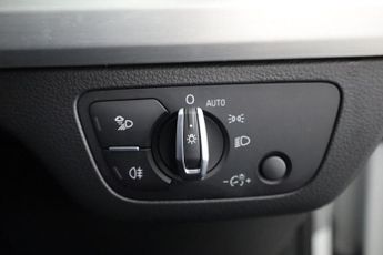 AUDI Q5 2.0 TFSI 45 S line SUV 5dr Petrol S Tronic quattro Euro 6 (s/s)