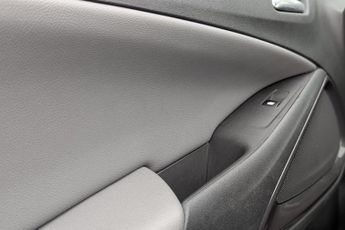 VAUXHALL CROSSLAND X 1.2 Turbo GPF Elite SUV 5dr Petrol Auto Euro 6 (s/s) (110 ps)