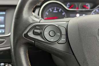 VAUXHALL CROSSLAND X 1.2 Turbo GPF Elite SUV 5dr Petrol Auto Euro 6 (s/s) (110 ps)