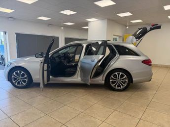 MERCEDES-BENZ C-CLASS 2.1 C220d Sport (Premium Plus) Estate 5dr Diesel G-Tronic+ Euro 