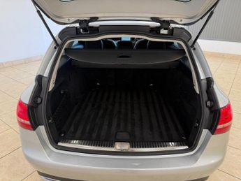 MERCEDES-BENZ C-CLASS 2.1 C220d Sport (Premium Plus) Estate 5dr Diesel G-Tronic+ Euro 