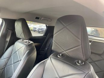 DS AUTOMOBILES DS 3 E-TENSE 50kWh Prestige Crossback 5dr Electric Auto (136 ps)