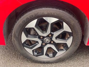 TOYOTA AYGO 1.0 VVT-i x-trend Hatchback 5dr Petrol Manual Euro 6 (71 ps)