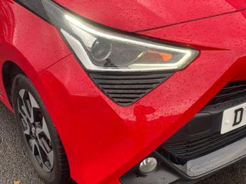 TOYOTA AYGO 1.0 VVT-i x-trend Hatchback 5dr Petrol Manual Euro 6 (71 ps)