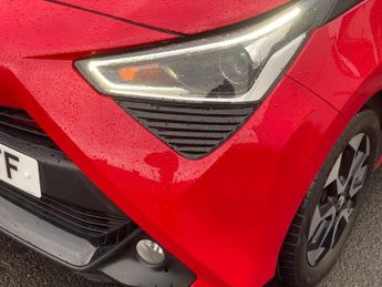 TOYOTA AYGO 1.0 VVT-i x-trend Hatchback 5dr Petrol Manual Euro 6 (71 ps)