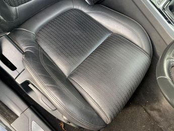 JAGUAR XF 2.0d Prestige Saloon 4dr Diesel Manual Euro 6 (s/s) (163 ps)