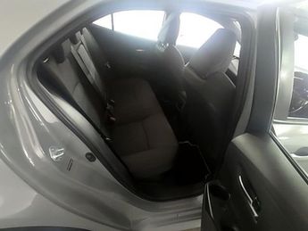 TOYOTA COROLLA 1.8 VVT-h GPF Icon Hatchback 5dr Petrol Hybrid CVT Euro 6 (s/s) 