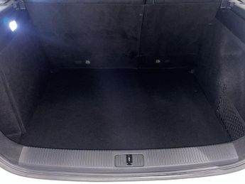 MG MG5 52.5kWh Exclusive Estate 5dr Electric Auto (156 ps)