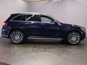 MERCEDES-BENZ GLC 2.0 GLC250 AMG Line (Premium) SUV 5dr Petrol G-Tronic+ 4MATIC Eu
