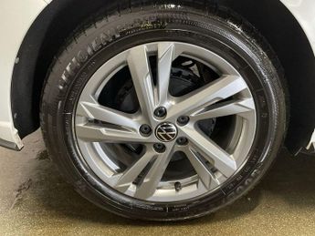 VOLKSWAGEN POLO 1.0 TSI R-Line Hatchback 5dr Petrol DSG Euro 6 (s/s) (95 ps)