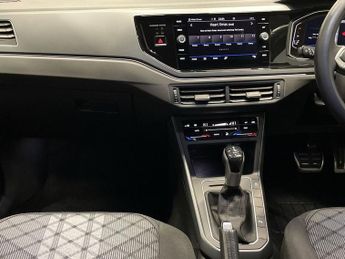 VOLKSWAGEN POLO 1.0 TSI R-Line Hatchback 5dr Petrol DSG Euro 6 (s/s) (95 ps)