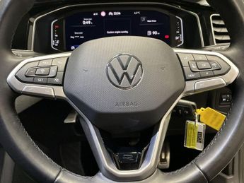 VOLKSWAGEN POLO 1.0 TSI R-Line Hatchback 5dr Petrol DSG Euro 6 (s/s) (95 ps)