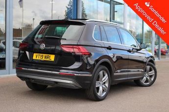 VOLKSWAGEN TIGUAN 2.0 TDI SEL SUV 5dr Diesel DSG Euro 6 (s/s) (150 ps)