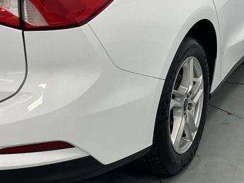 FORD FOCUS 1.5 EcoBlue Zetec Estate 5dr Diesel Manual Euro 6 (s/s) (120 ps)