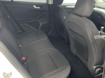 FORD FOCUS 1.5 EcoBlue Zetec Estate 5dr Diesel Manual Euro 6 (s/s) (120 ps)