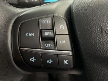 FORD FOCUS 1.5 EcoBlue Zetec Estate 5dr Diesel Manual Euro 6 (s/s) (120 ps)