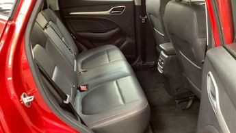 MG MG ZS 51.1kWh Trophy SUV 5dr Electric Auto (176 ps)