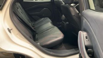 FORD MUSTANG MACH-E Standard Range 70kWh SUV 5dr Electric Automatic AWD (269 ps)
