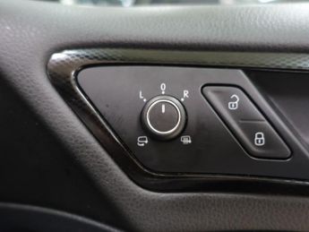 VOLKSWAGEN GOLF 2.0 TDI BlueMotion Tech GT Hatchback 5dr Diesel DSG Euro 5 (s/s)