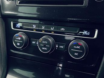 VOLKSWAGEN GOLF 2.0 TSI BlueMotion Tech GTI Performance Hatchback 5dr Petrol Man