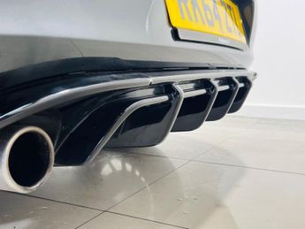 VOLKSWAGEN GOLF 2.0 TSI BlueMotion Tech GTI Performance Hatchback 5dr Petrol Man