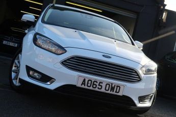 Ford Focus 1.6 Titanium Hatchback 5dr Petrol Powershift Euro 6 (125 ps)