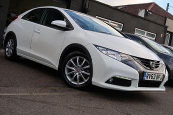 HONDA CIVIC 1.8 i-VTEC EX Hatchback 5dr Petrol Auto Euro 5 (142 ps)