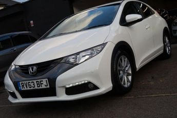 HONDA CIVIC 1.8 i-VTEC EX Hatchback 5dr Petrol Auto Euro 5 (142 ps)